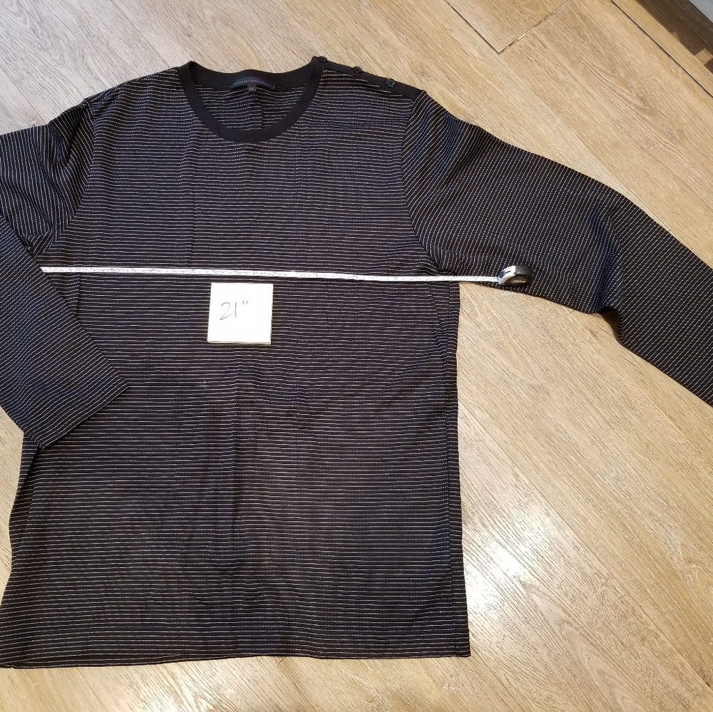Giordano mens sweater, brand new no tags,